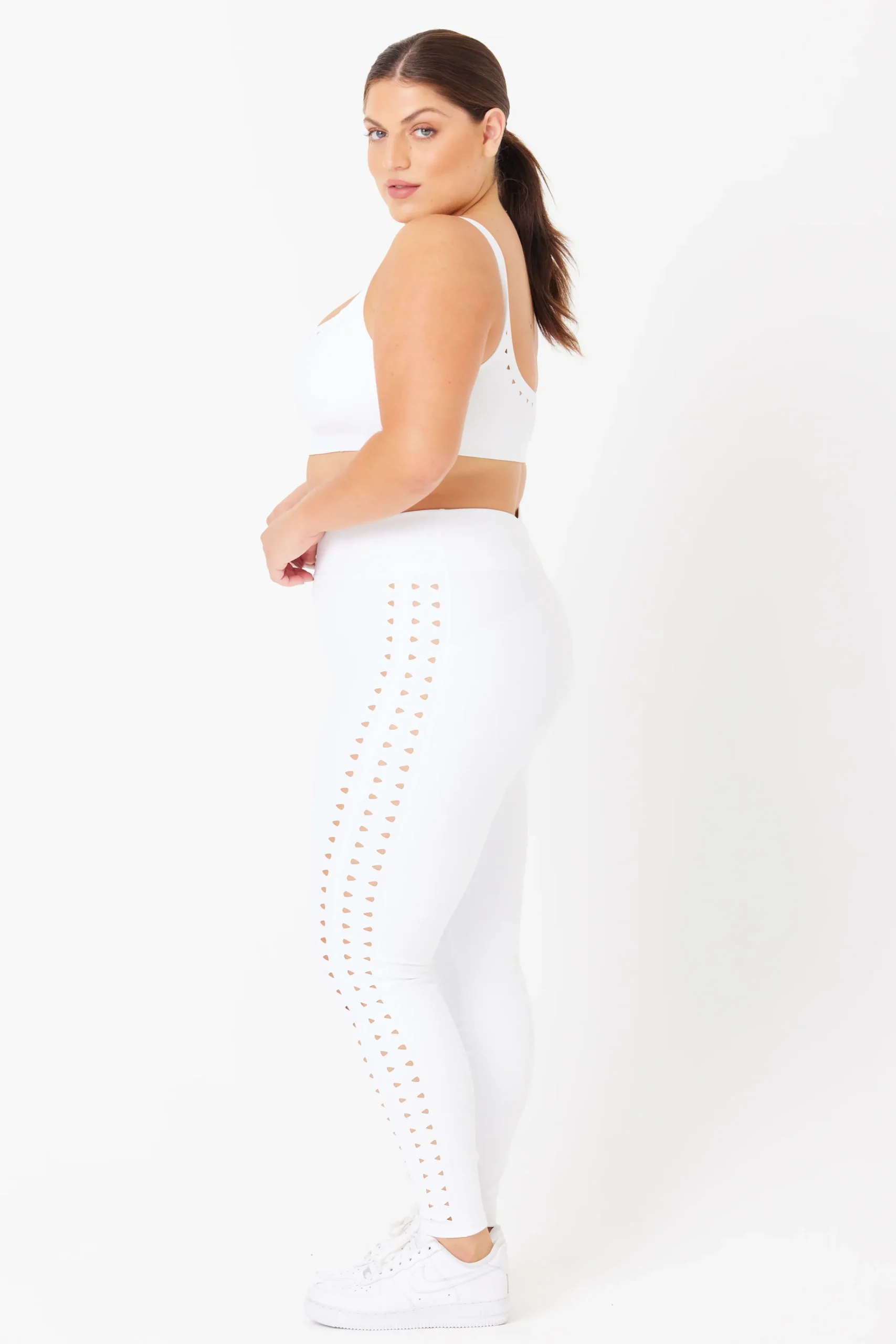 GIGI C Sport Bottoms|Katrina Legging White